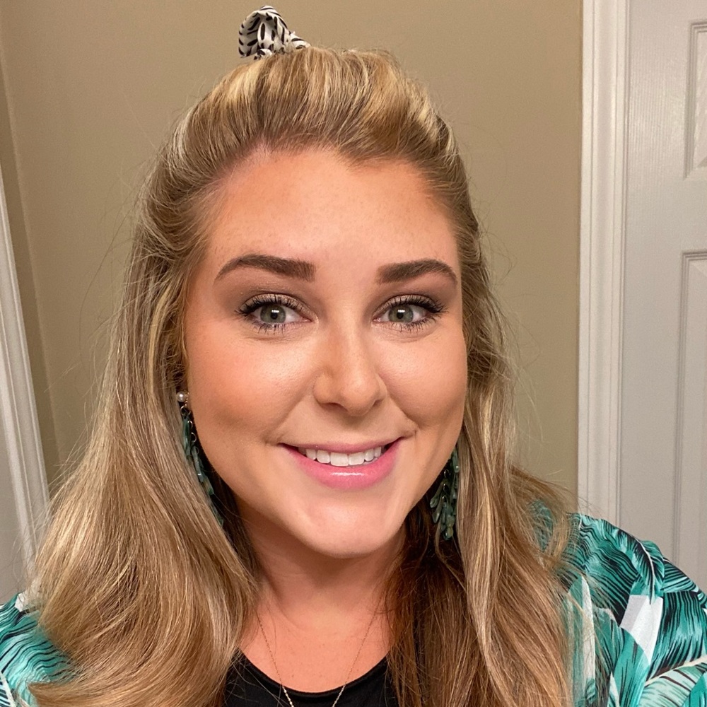 Meet your Posher, Amanda